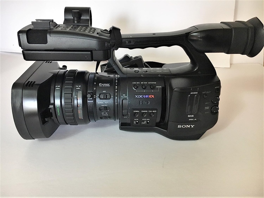 Sony PMW-EX1 Professional Camcorder + Accessories ( Camera )